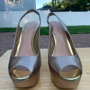 Jessica Simpson platform (gold)